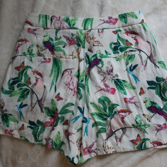 Colorful Print Shorts - Picture 6 of 9
